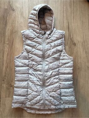 Lole Women’s Hooded Puffer Vest Duck Down Size M